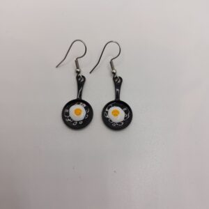 Pendientes de Sartén con Huevo