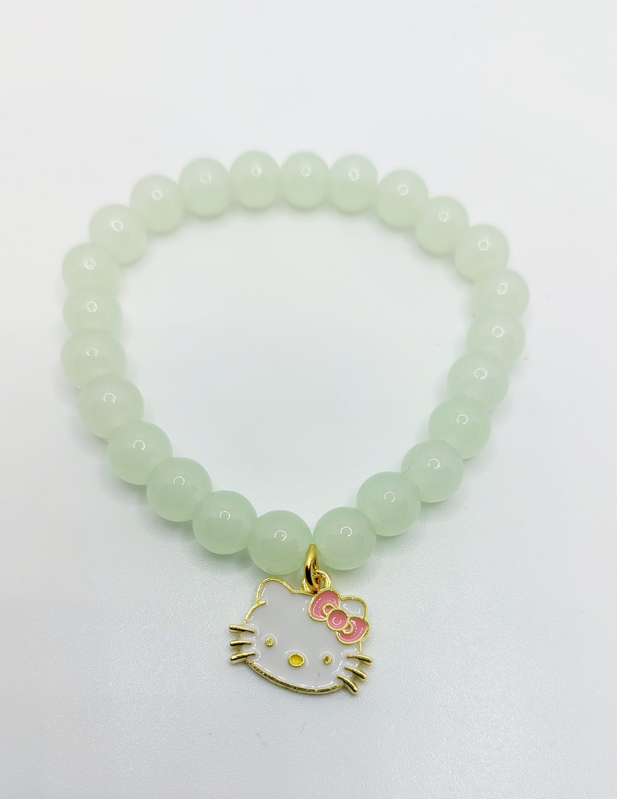 Pulsera de cristal verde con gatita