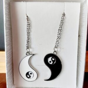 Colgantes de ying-yang dobles