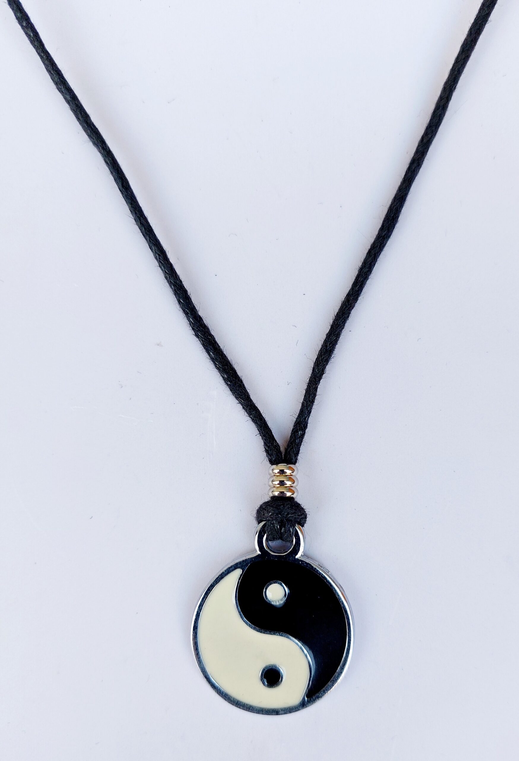 Colgante yin-yang ajustable con hijo de algodón