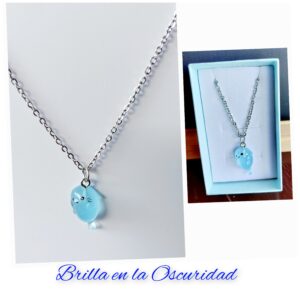 Colgante foca azul que brilla en la Oscuridad